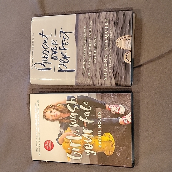 Books Girl wash your face-Rachel Hollis Present over perfect- Shauna Niequist - Picture 1 of 6